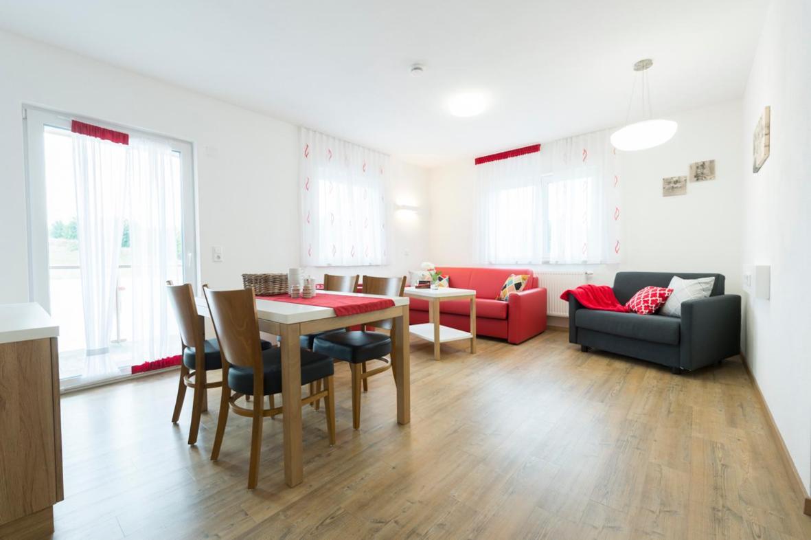 Hofmann'S Apartements & Ferienwohnungen オーバーダハシュテッテン エクステリア 写真