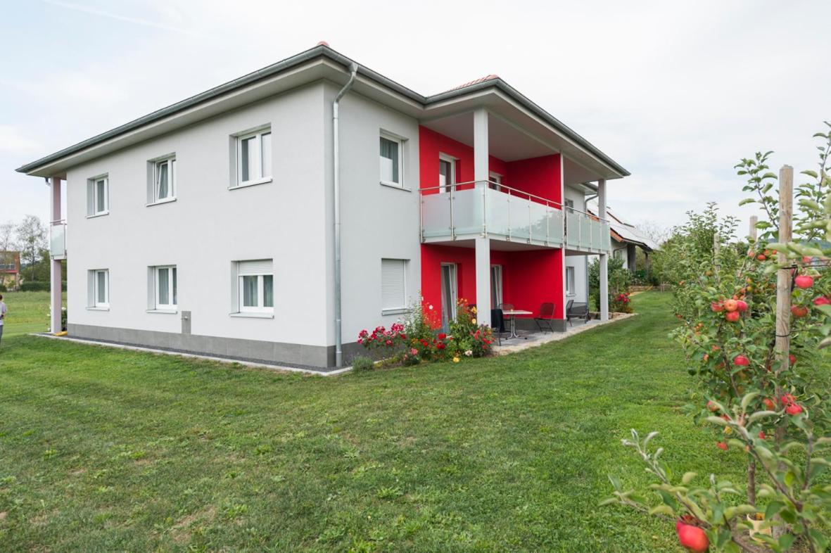 Hofmann'S Apartements & Ferienwohnungen オーバーダハシュテッテン エクステリア 写真